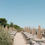 Le Domaine De La - De Dans Un Cadre Enchanteur *