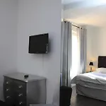 Le Domaine De La Mer - Appartements De Plage Dans Un Cadre Enchanteur Hyeres