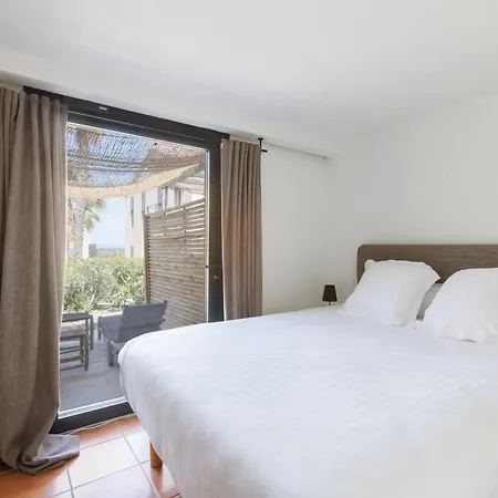 Domaine De La - Les Pieds Dans L'eau Appartement