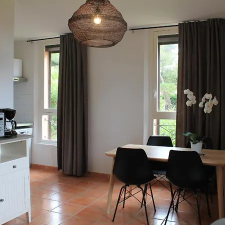 Le Domaine De La Mer - Appartements De Plage Dans Un Cadre Enchanteur Hyères