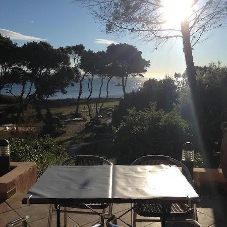 Appartement Domaine De La - Les Pieds Dans L'eau Hyères