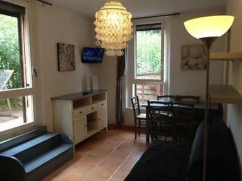 Le Domaine De La - De Dans Un Cadre Enchanteur Apartamento Hyères