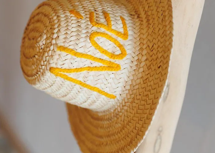 Daire Le Domaine De La - De Dans Un Cadre Enchanteur Hyères