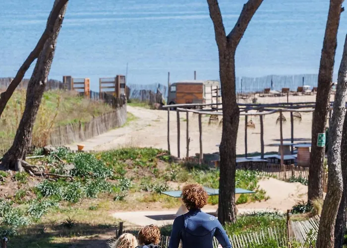 Le Domaine De La - De Dans Un Cadre Enchanteur Daire *