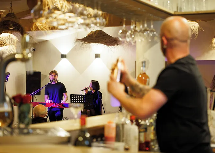 Daire Le Domaine De La - De Dans Un Cadre Enchanteur Hyères