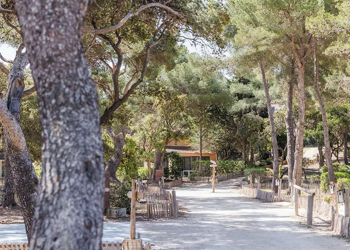 Le Domaine De La - De Dans Un Cadre Enchanteur Daire