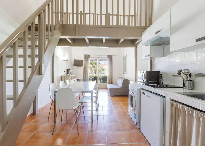 Le Domaine De La - De Dans Un Cadre Enchanteur * Hyères