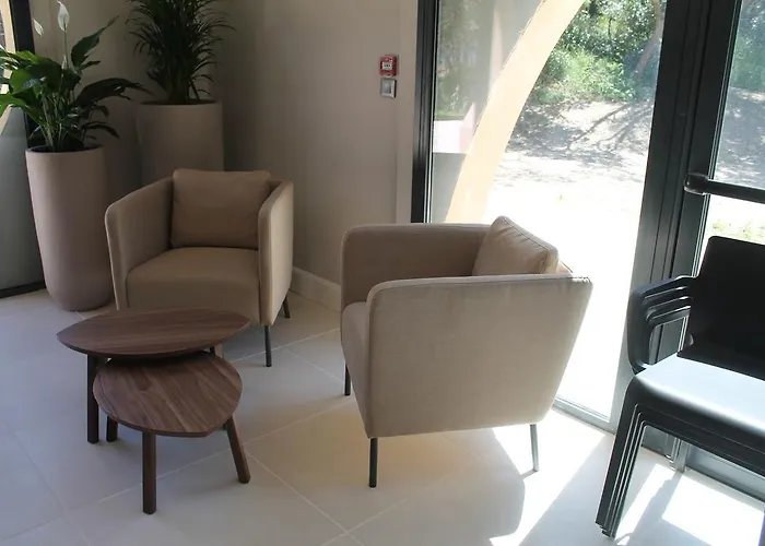 Le Domaine De La - De Dans Un Cadre Enchanteur