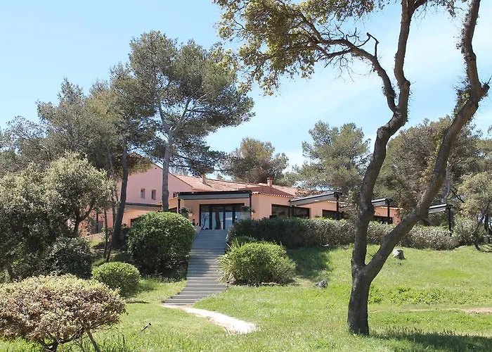 Daire Le Domaine De La - De Dans Un Cadre Enchanteur *