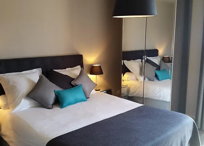 Daire Le Domaine De La - De Dans Un Cadre Enchanteur *