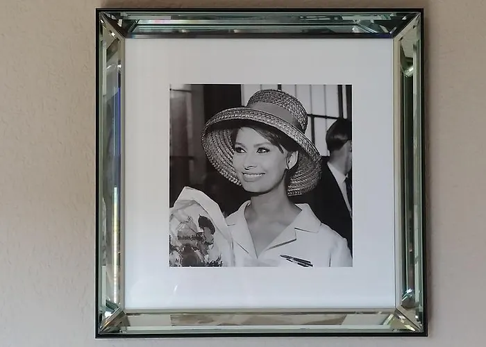 Le Domaine De La - De Dans Un Cadre Enchanteur Hyères