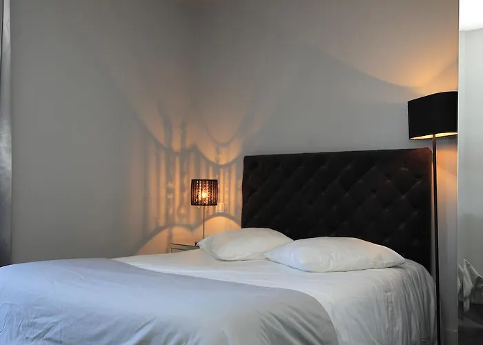 Le Domaine De La - De Dans Un Cadre Enchanteur Hyères