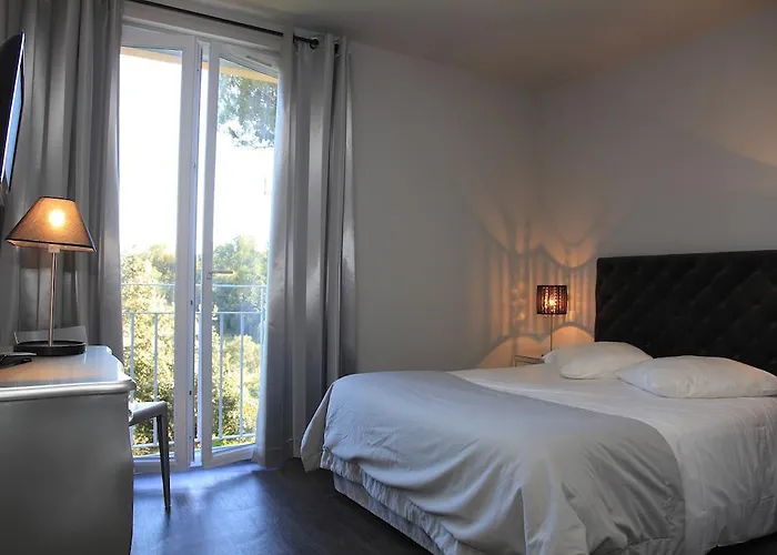 Le Domaine De La - De Dans Un Cadre Enchanteur