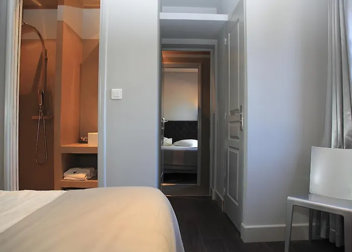 Daire Le Domaine De La - De Dans Un Cadre Enchanteur Hyères