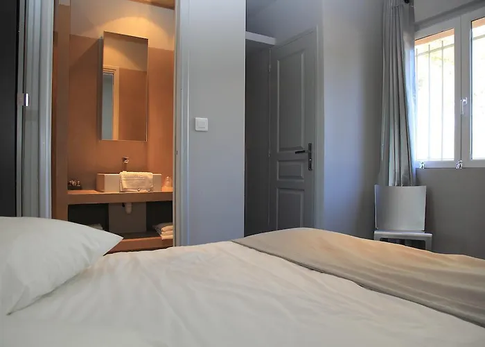 Daire Le Domaine De La - De Dans Un Cadre Enchanteur